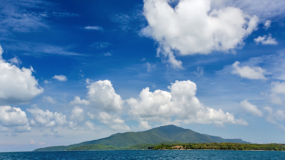 pesona kepulauan karimunjawa