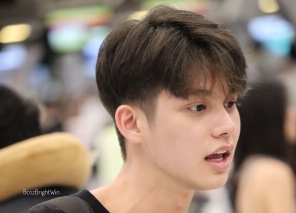 model rambut pria wajah lonjong kurus